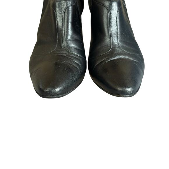 Manolo Blahnik Black Banded Leather Ankle Booties EU 36.5 Chic Band Detail - Picture 3 of 11